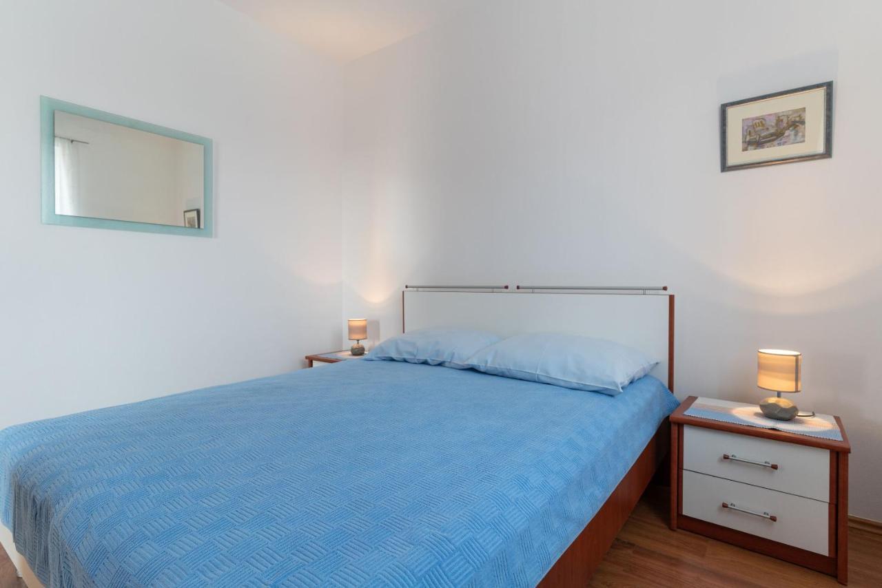 Apartments Anamarija 罗维尼 外观 照片