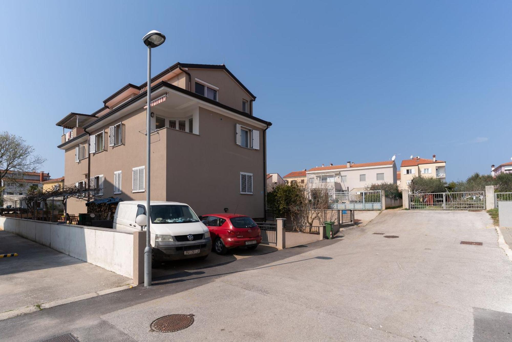 Apartments Anamarija 罗维尼 外观 照片